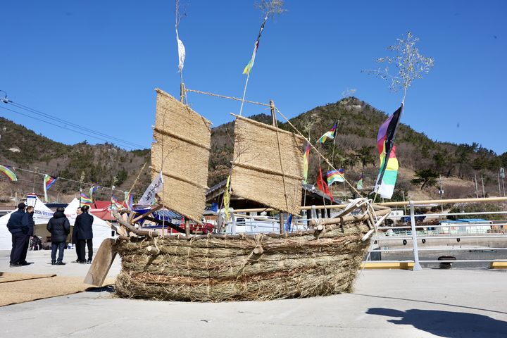 위도 띠뱃놀이 (사진=부안군 제공)&nbsp; *재판매 및 DB 금지