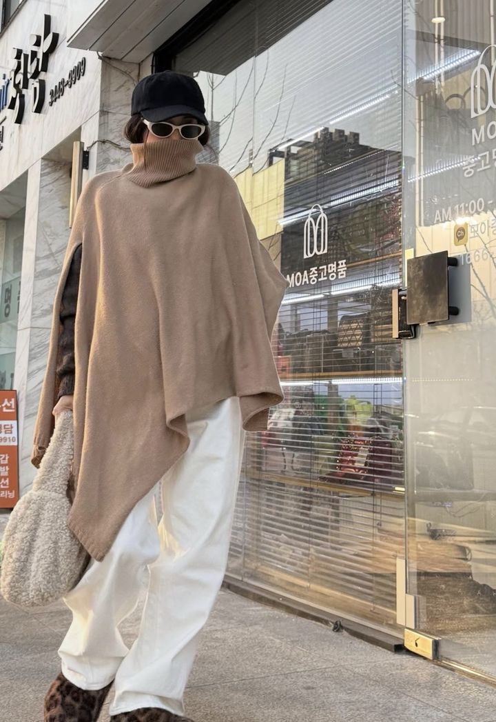 [서울=뉴시스] 배우 황신혜. (사진=황신혜 인스타그램 캡처) 2026.02.19. photo@newsis.com *재판매 및 DB 금지