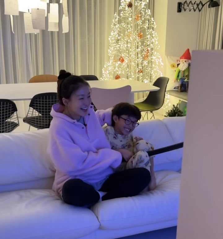 [서울=뉴시스] 배우 이시영. (사진=이시영 인스타그램 캡처) 2026.02.19. photo@newsis.com *재판매 및 DB 금지