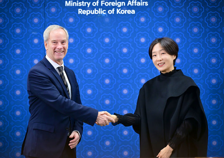 한-EU 고위정치대화 개최…"안보·디지털 협력 확대"