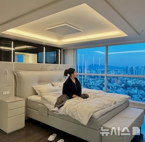 [서울=뉴시스] 유튜버 겸 방송인 랄랄이 이사 후 소감을 전했다. (사진 = 랄랄 인스타그램 캡처) 2026.02.20. photo@newsis.com *재판매 및 DB 금지