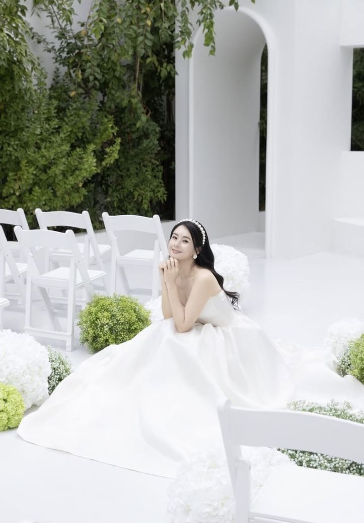 [서울=뉴시스]최정윤(사진=SNS 캡처) 2026.02.20. photo@newsis.com *재판매 및 DB 금지