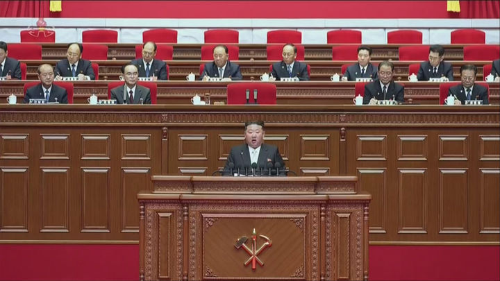 [서울=뉴시스] 북한 조선중앙TV는 김정은 국무위원장이 지난 19일 평양에서 열린 조선노동당 제9차 대회에 참석했다고 20일 보도했다. (사진=조선중앙TV 캡처) 2026.02.20. photo@newsis.com *재판매 및 DB 금지