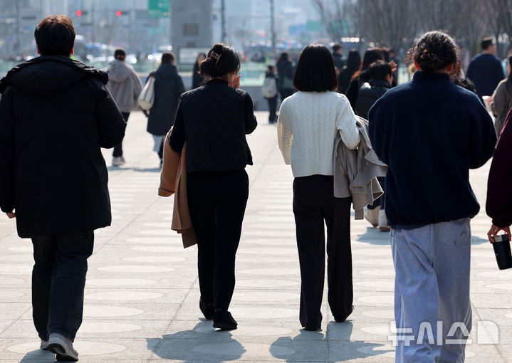 전북 아침까지 짙은 안개…낮 13~15도 '큰 일교차 주의'