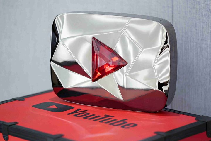 [서울=뉴시스] 블랙핑크 유튜브 레드 다이아몬드 크리에이터 어워즈. (사진 = 유튜브 제공) 2026.02.21. photo@newsis. *재판매 및 DB 금지