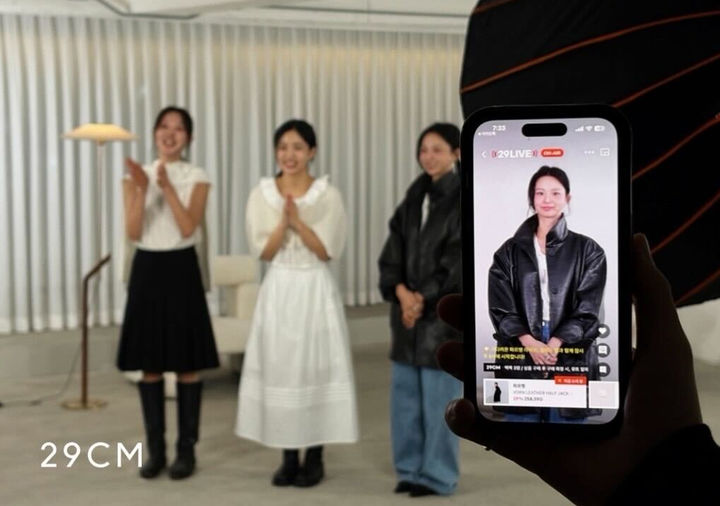[서울=뉴시스] 19일 진행된 29CM 라이브 방송 '29 라이브' 현장 스케치 (사진=29CM 제공) 2026.02.23. photo@newsis.com *재판매 및 DB 금지 *재판매 및 DB 금지