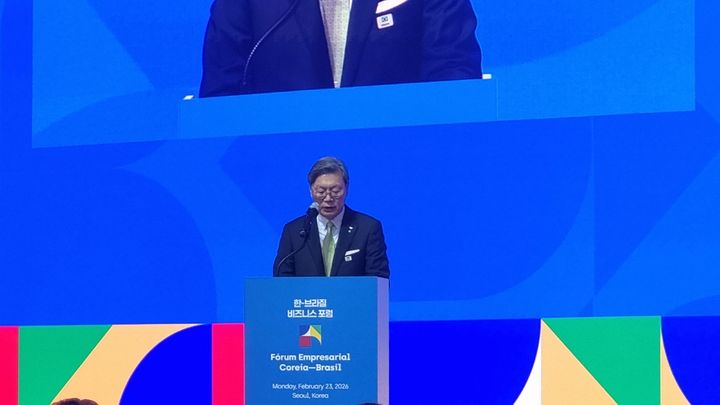 [서울=뉴시스]이지용 기자 = 23일 서울 소공동 롯데호텔에서 열린 '한-브라질 비즈니스 포럼'에서 김창범 한국경제인협회 부회장이 개회사를 하고 있다. 2026.02.23. leejy5223@newsis.com *재판매 및 DB 금지