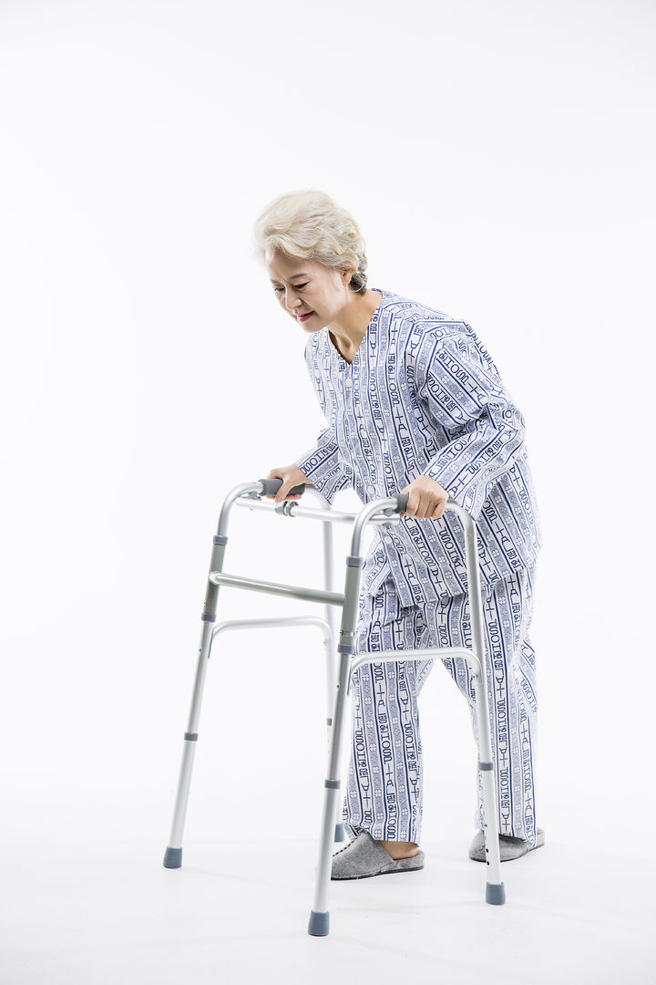 노년기 뼈 건강 지키려면…"운동 후 '이것' 한 잔이 제일 좋아"