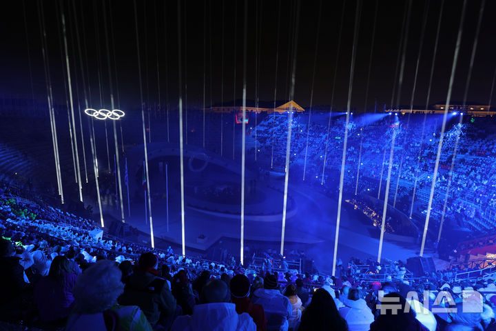 [베로나=뉴시스] 박주성 기자 = 22일(현지 시간) 이탈리아 베로나 아레나에서 열린 2026 밀라노·코르티나담페초 동계올림픽 폐회식에서 공연이 펼쳐지고 있다. (공동취재) 2026.02.23. photo@newsis.com