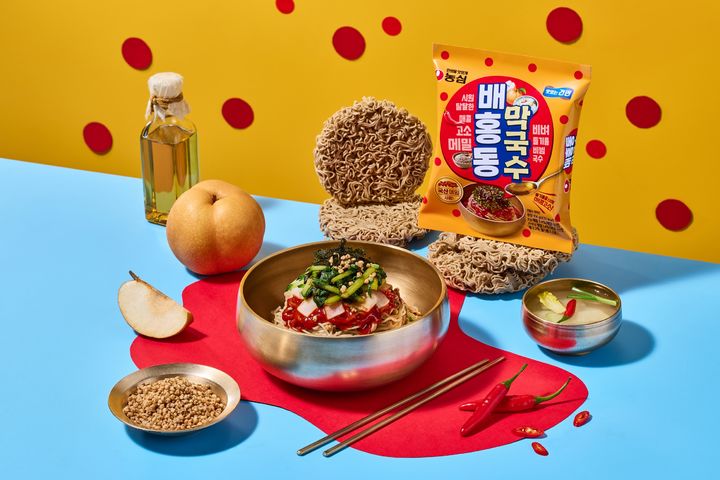 [서울=뉴시스] 농심 '배홍동막국수'. (사진=농심 제공) *재판매 및 DB 금지