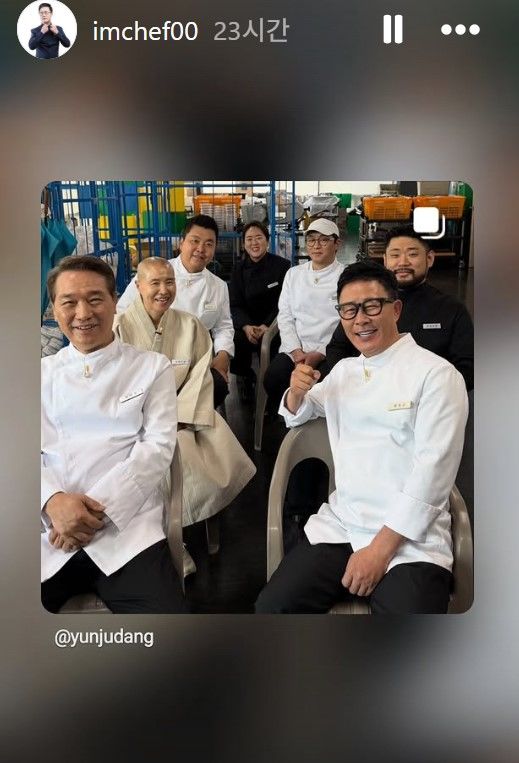 [서울=뉴시스] 넷플릭스 예능 '흑백요리사2' 출연으로 주목받았던 셰프 임성근이 음주운전 전력 논란으로 방송 활동을 중단한 가운데, 소셜미디어와 유튜브를 중심으로 활동을 재개했다. (사진=인스타그램 캡처) 2026.02.24. photo@newsis.com *재판매 및 DB 금지