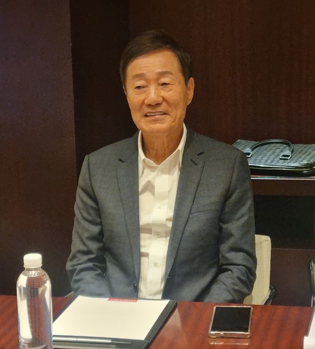 한미사이언스 지분 늘린 신동국 회장…"경영 분쟁 아냐"