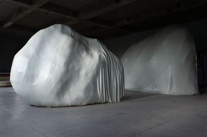 김주리 작가 '모습'(某濕). '타데우스 로팍 서울 거리의 윤리' 전시 전경. *재판매 및 DB 금지