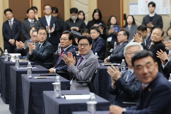 [부산=뉴시스] 24일 오후 부산항국제전시컨벤션센터에서 부산·울산·경남 공동 북극항로 문화정책포럼이 진행되고 있다. (사진=부산시 제공) 2026.02.24. photo@newsis.com *재판매 및 DB 금지