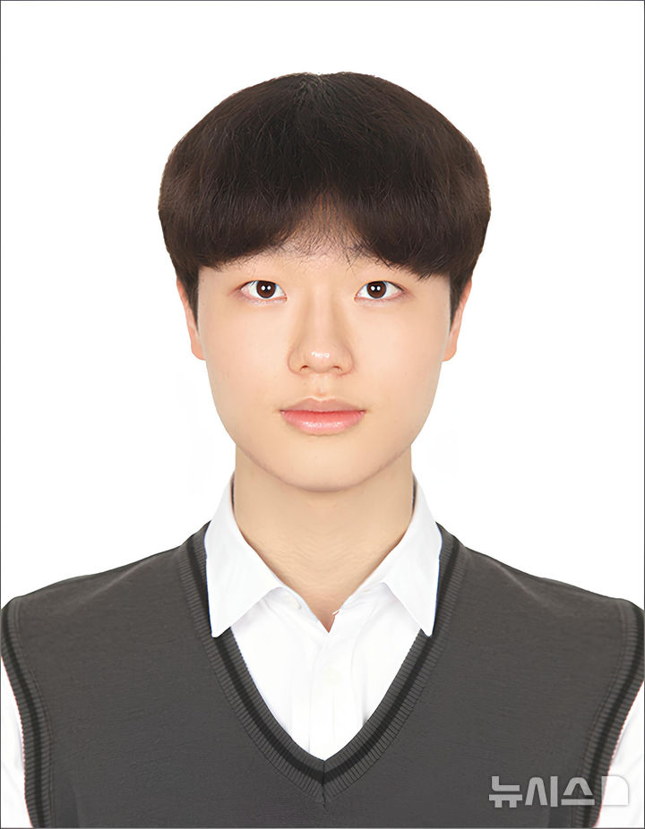 켄텍 에너지공학부 2학년 김대혁 학생이 물리학 분야 최상위 국제학술지에 제1저자로 이름을 올렸다. (사진=켄텍 제공) photo@newsis.com *재판매 및 DB 금지