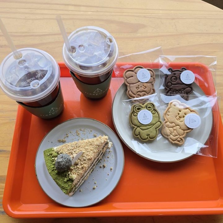 [양산=뉴시스] 관광캐릭터 활용 상품인 양산프렌즈 쿠키 세트. (사진=양산시 제공) 2026.02.25. photo@newsis.com *재판매 및 DB 금지