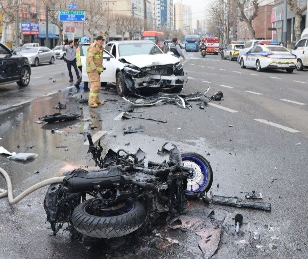 인천 미추홀구 교통사고 현장. (사진=인천소방본부 제공) *재판매 및 DB 금지
