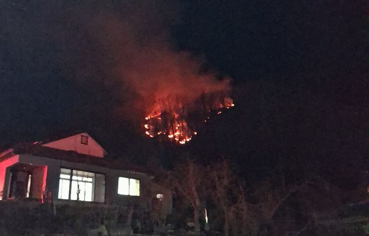 '영주 전투기 추락' 조종사 생존…험한 산세 구조 난항