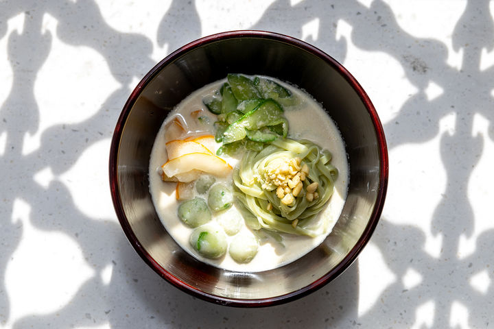 [서울=뉴시스] 선재스님이 만든 승소 잣국수. (사진=한국불교문화사업단 제공) 2026.02.26. photo@newsis.com *재판매 및 DB 금지