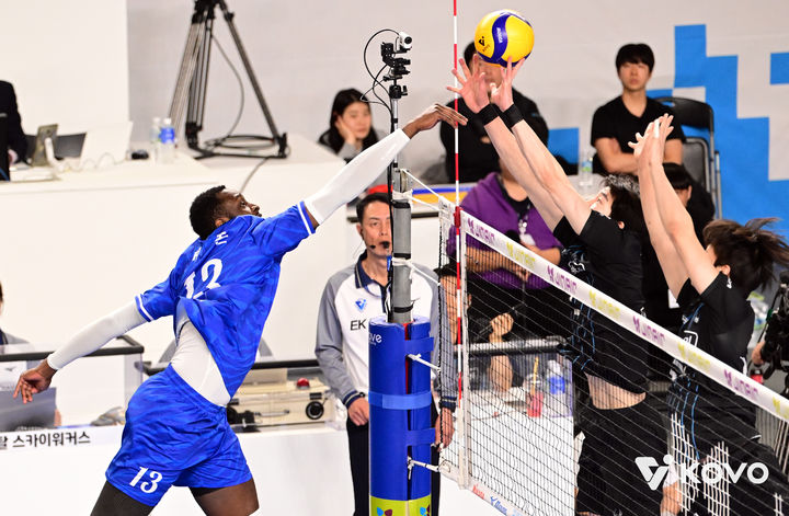 [서울=뉴시스]남자배구 한국전력 베논. (사진=KOVO 제공)