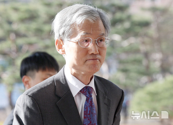 '사법개혁 3법 반대' 조희대 대법원장 연일 침묵 [뉴시스Pic]