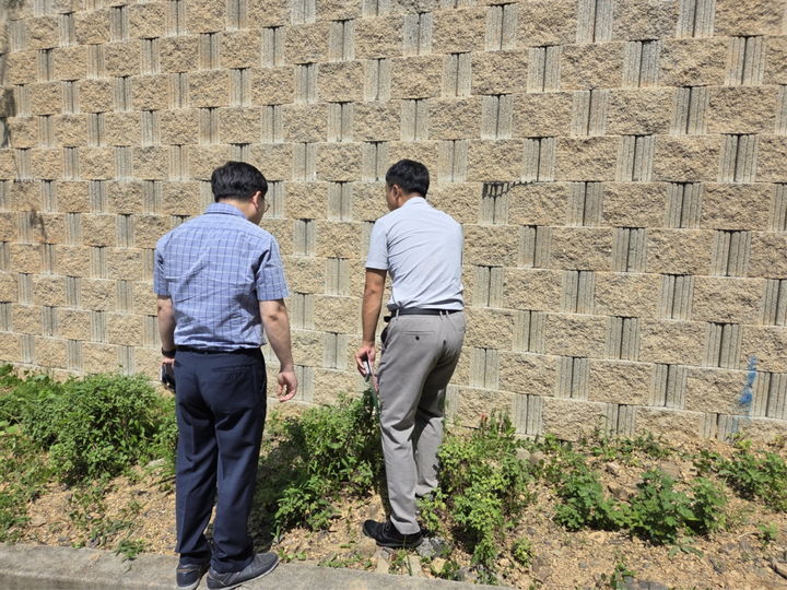 [진주=뉴시스]진주시, 해빙기 취약시설 756곳 안전점검.(사진=뉴시스 DB).photo@newsis.com *재판매 및 DB 금지