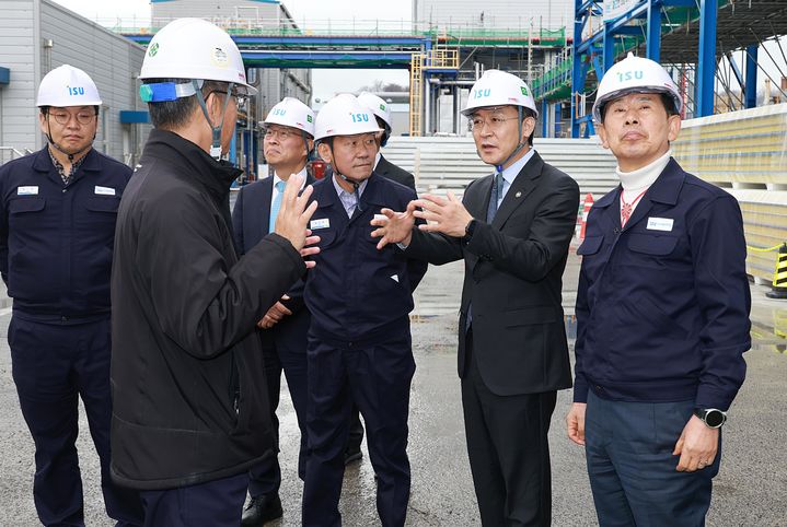 금융위 "비수도권 벤처 지원 강화...칸막이 없앤다" - 뉴스 썸네일 이미지