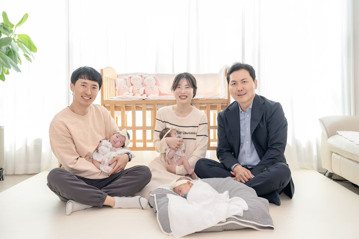 [서울=뉴시스 윤상현 콜마홀딩스 부회장. (사진=콜마홀딩스 제공) *재판매 및 DB 금지