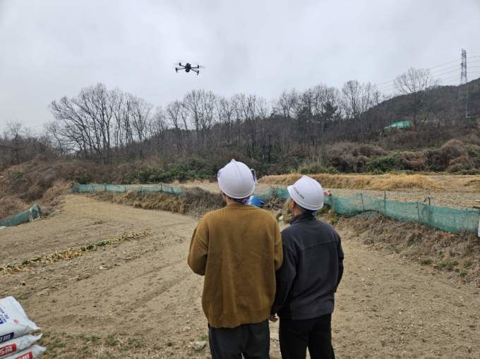 [울산=뉴시스] 울산 울주군은 다음달 20일까지 고성능 드론을 활용해 개발제한구역(GB) 단속을 강화한다고 27일 밝혔다. (사진= 울주군 제공) 2026.02.27.photo@newsis.com *재판매 및 DB 금지