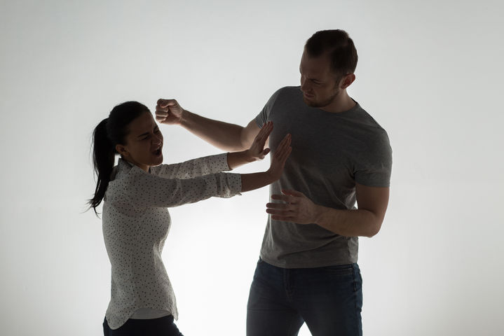 "죽어라" 부부 싸움 중 갓난애 강물 던진 친부…중국 '발칵'