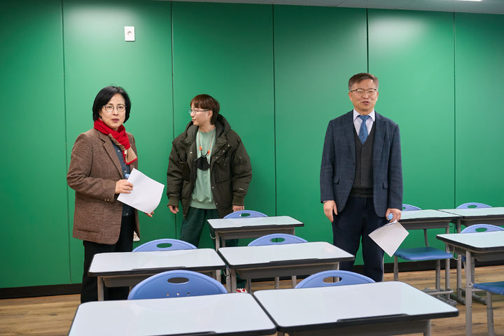 [서울=뉴시스] 현장 점검. 2026.02.27. (사진=강동구 제공) *재판매 및 DB 금지