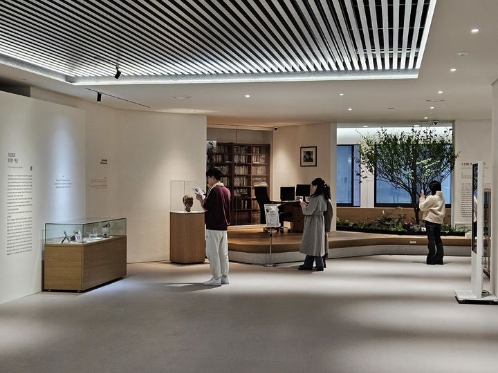 서울대생에 가장 인기있는 동문 작가는?…'박완서 아카이브' 개관