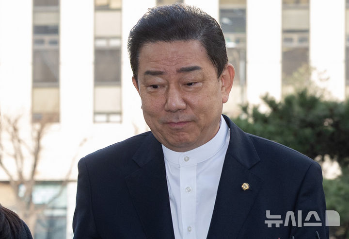 김병기 연이틀 조사 마친 경찰, 추가 소환 후 구속 검토할 듯