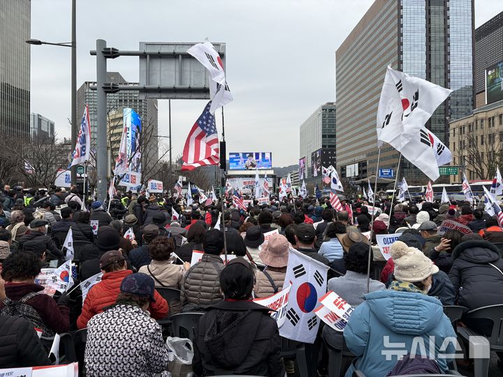 3·1절 서울 도심 곳곳 집회·행사…교통 혼잡 극심
