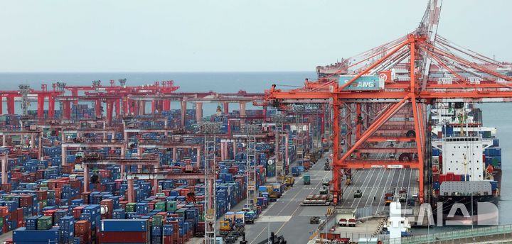 충북 1월 광공업 생산 '주춤'…전월 比 0.3% ↓