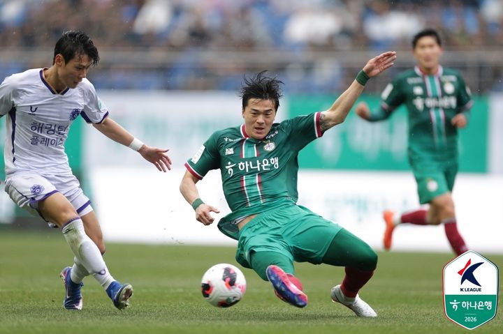 [서울=뉴시스]K리그1 대전과 안양, 1-1 무승부. (사진=한국프로축구연맹 제공)