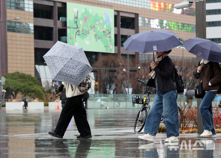 울산, 저녁까지 최대 20㎜ 비…"높은 너울 주의"