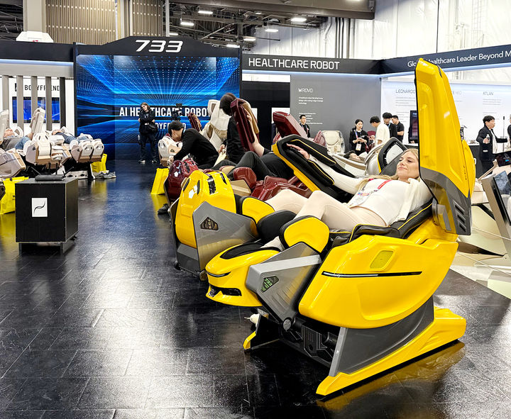 [서울=뉴시스] 바디프랜드는 3일 디지털 헬스케어에 AI와 로보틱스를 융합한 ‘AI 헬스케어 로봇’을 글로벌 표준으로 만들겠다는 비전을 공개했다. (사진=바디프랜드 제공) 2026.03.03. photo@newsis.com *재판매 및 DB 금지