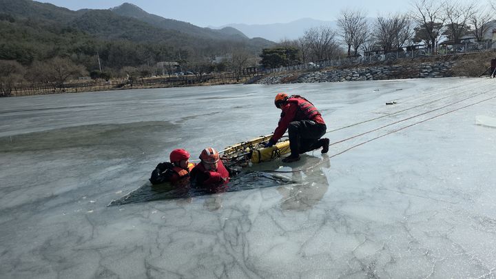 *재판매 및 DB 금지