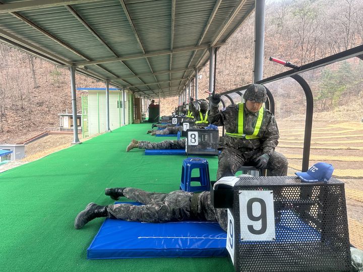 [대구=뉴시스] 육군 제50보병사단은 대구와 구미, 영천, 안동 등 예비군훈련장에서 올해 첫 예비군훈련을 실시했다. (사진=육군 50사단 제공) 2026.03.04. photo@newsis.com *재판매 및 DB 금지