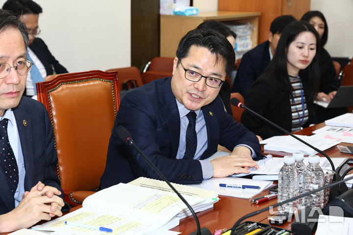 [서울=뉴시스] 김명년 기자 = 문신학 산업통상부 차관.2026.03.04. kmn@newsis.com