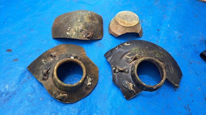 [서울=뉴시스] 지난해 7월 쩌우투언 해역 해저에서 수습한 중국 도기. (사진=국가유산청 제공) 2026.03.05. photo@newsis.com *재판매 및 DB 금지