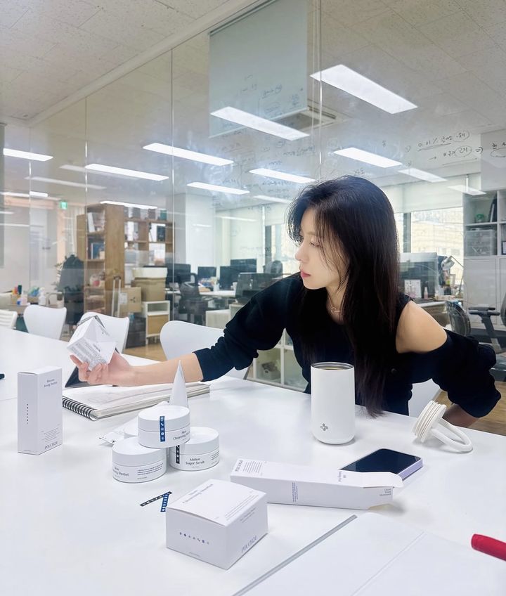 [서울=뉴시스] 배우 하지원. (사진=하지원 인스타그램 캡처) 2026.03.05. photo@newsis.com *재판매 및 DB 금지