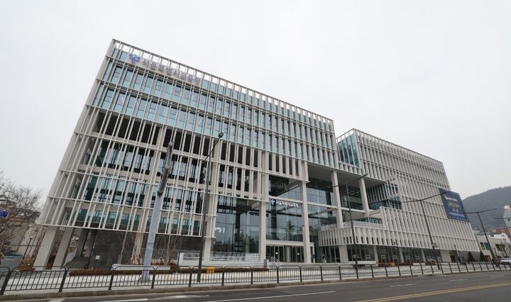 [서울=뉴시스]서울 용산구에 위치한 서울시교육청 신청사 전경. (사진 = 서울시교육청) 2026.03.05. photo@newsis.com *재판매 및 DB 금지