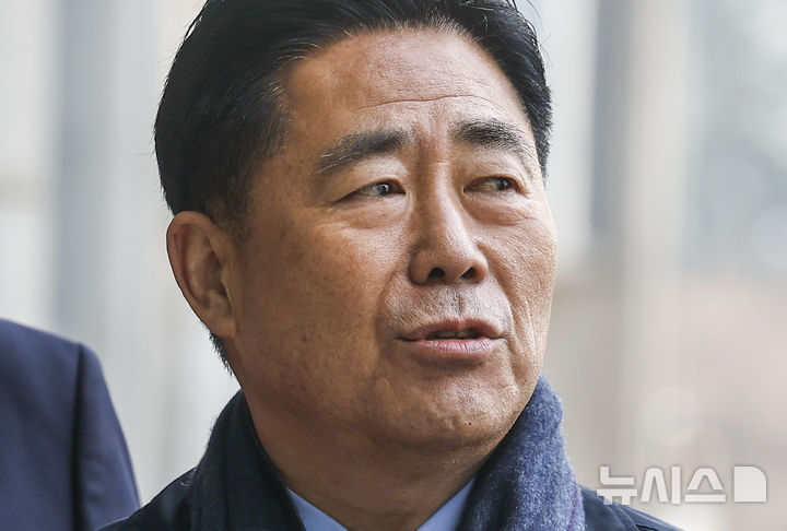 [서울=뉴시스] 정병혁 기자 = 17일 법조계에 따르면 합수본은 김 전 의원과 송광석 전 천주평화연합(UPF) 회장의 정치자금법 위반 혐의에 대해 입건 전 조사(내사)종결 처분을 했다. 사진은 김규환 전 미래통합당 의원. 2026.04.17. jhope@newsis.com