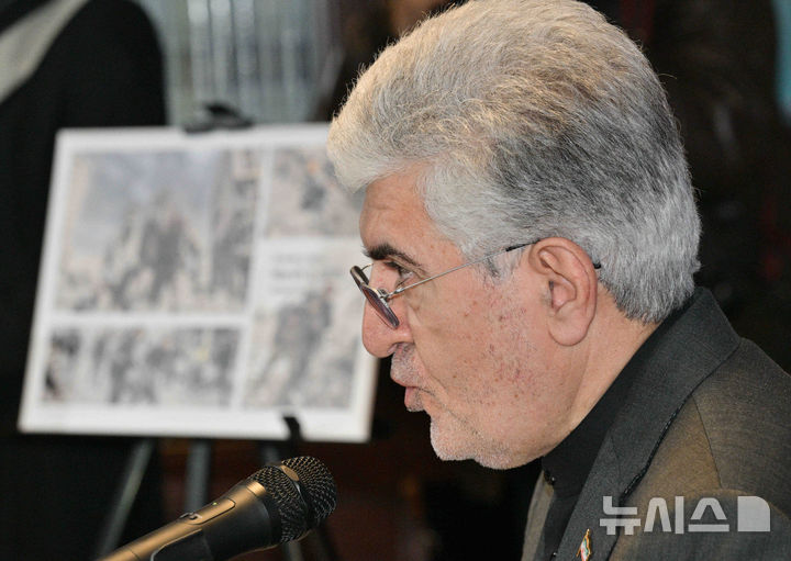 [서울=뉴시스] 홍효식 기자 = 사이드 쿠제치 주한 이란 대사가 5일 오전 서울 용산구 주한 이란 이슬람 공화국 대사관에서 열린 이스라엘과 미국의 대이란 군사적 공격과 관련해 입장을 밝히고 있다. (공동취재) 2026.03.05. photo@newsis.com