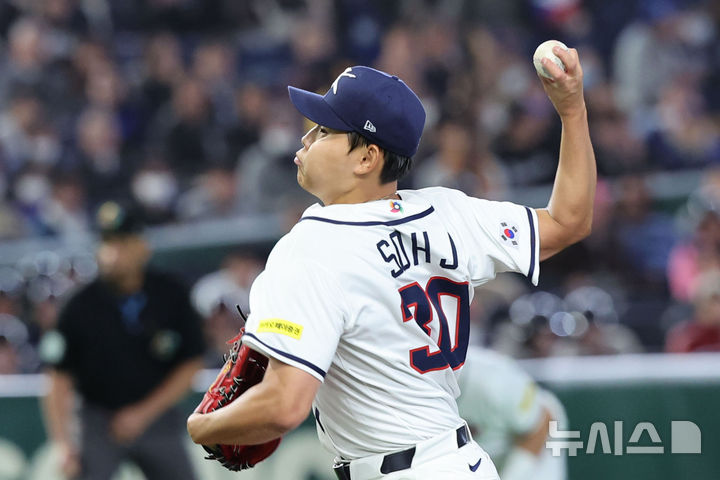 '17년만에 WBC 1차전 승리' 한국, 화끈한 홈런포로 체코전 완승 [뉴시스Pic] 