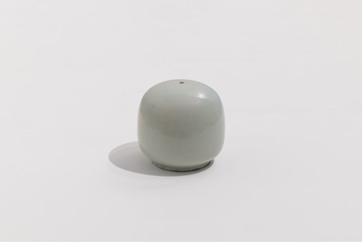 조선 백자 무릎 연적 (19th century, Korea), 9.3 x 8.8 cm *재판매 및 DB 금지