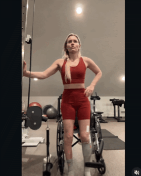 [서울=뉴시스] 린지 본이 5일(현지시간) 자신의 SNS에 올린 재활 모습. (사진출처: 린지 본 인스타그램) 2026.03.06. *재판매 및 DB 금지