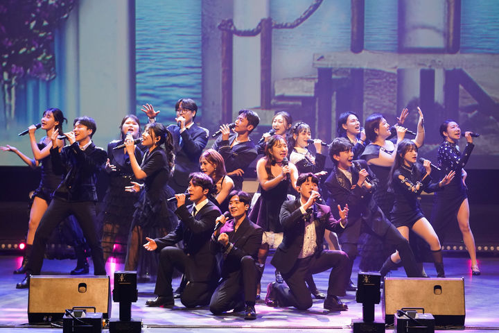 [대구=뉴시스] 쇼콰이어 그룹 하모나이즈 공연 모습. (사진=대구 서구문화회관 제공) 2026.03.07. photo@newsis.com *재판매 및 DB 금지